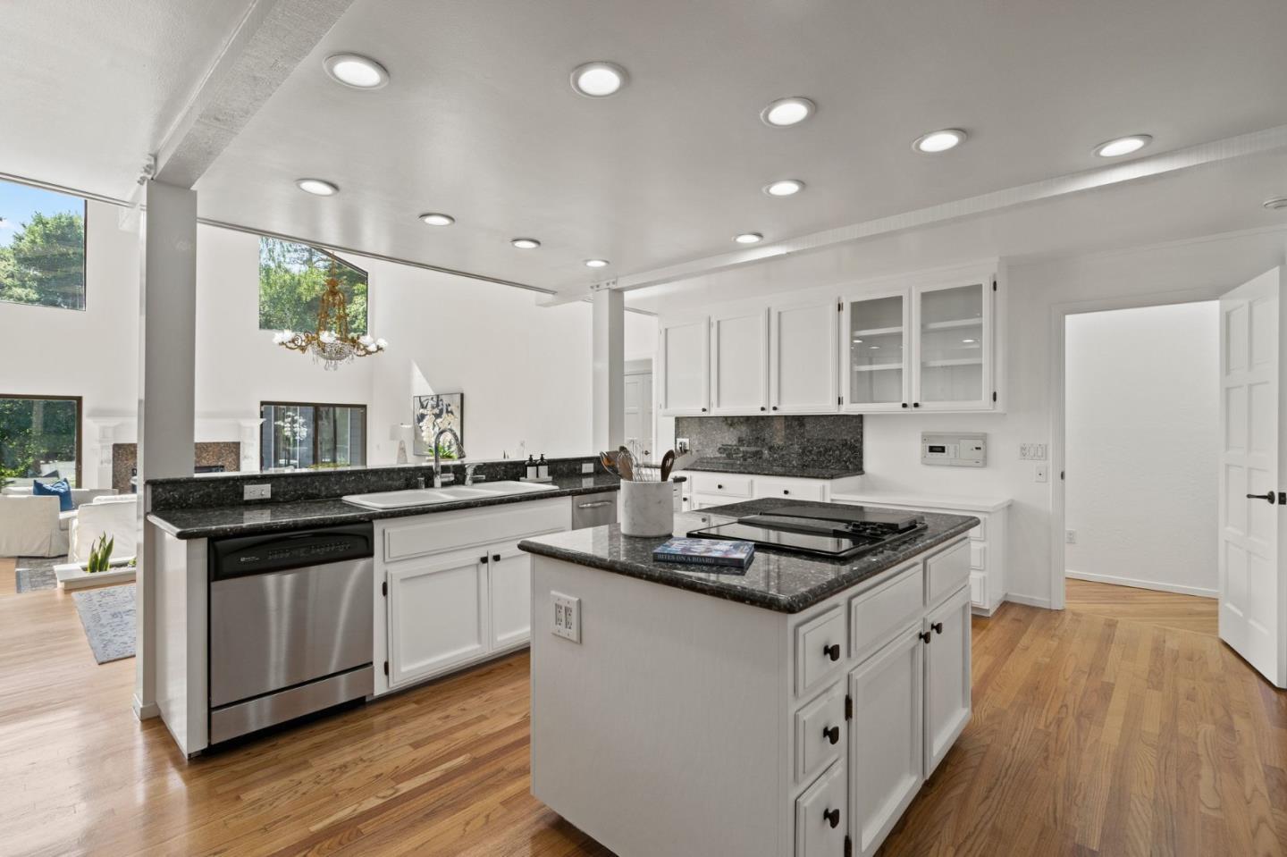 12190 Padre CT