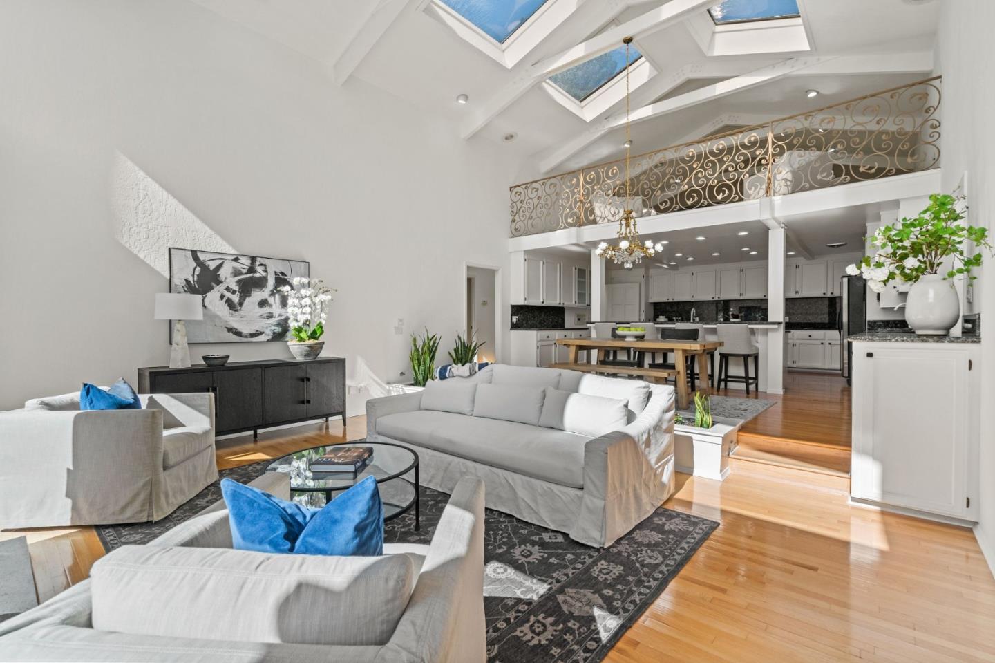 12190 Padre CT