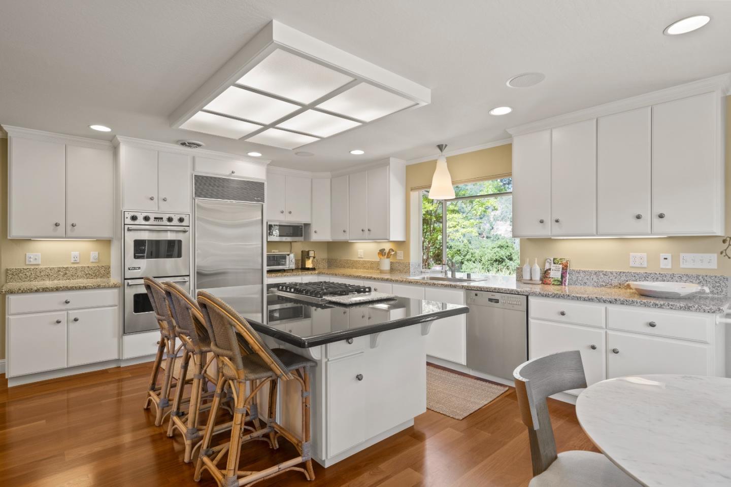 27421 Sherlock RD