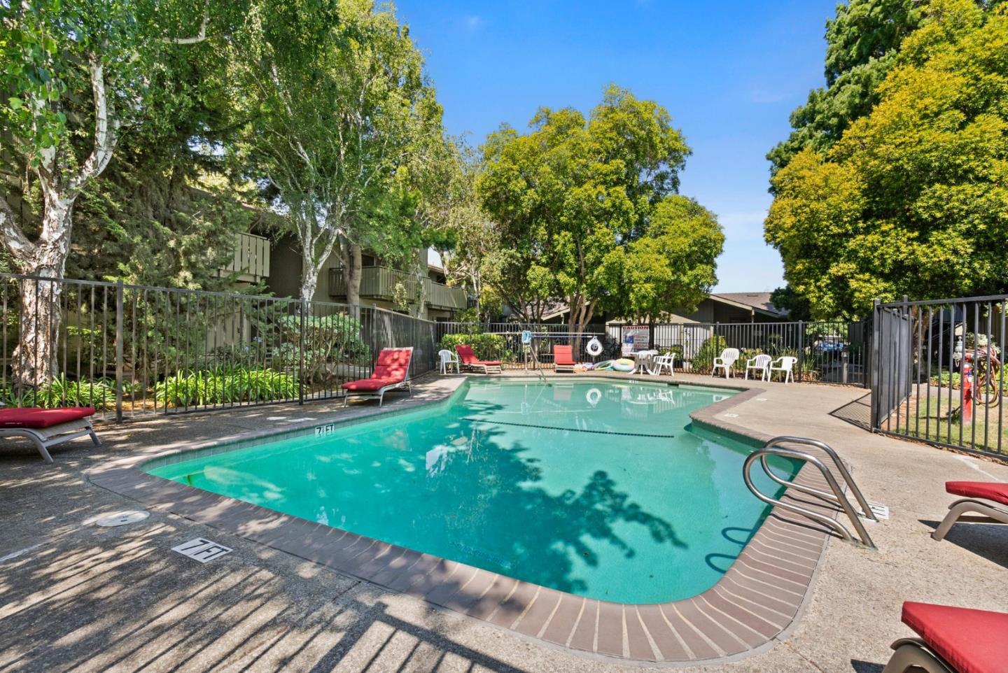 50 E Middlefield RD 32