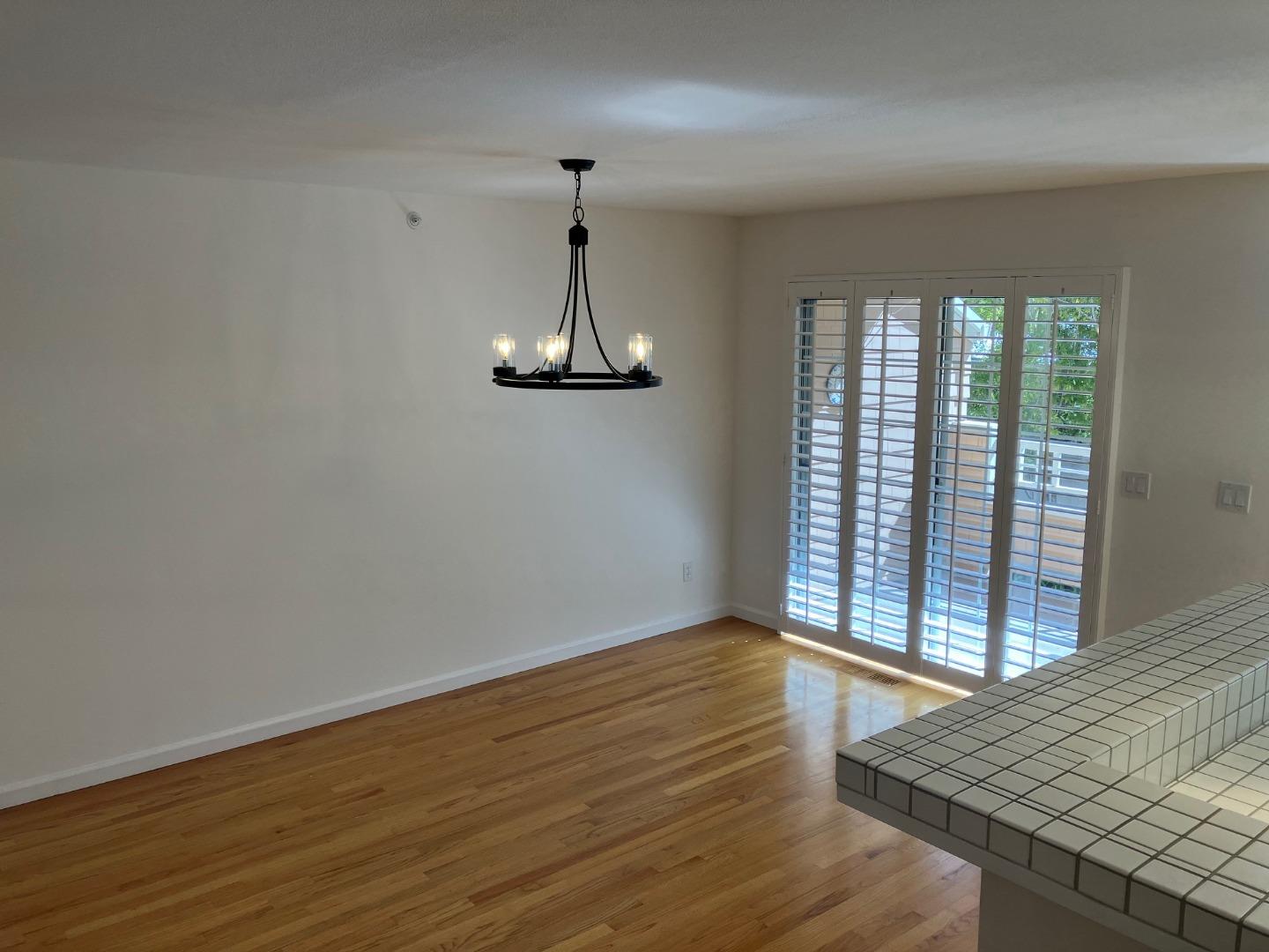 444 San Antonio RD 9B