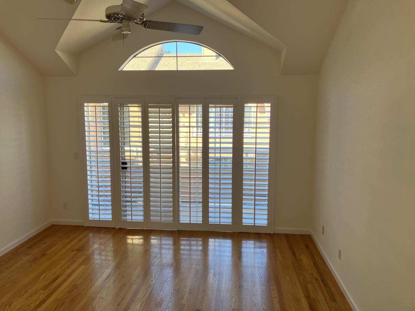 444 San Antonio RD 9B