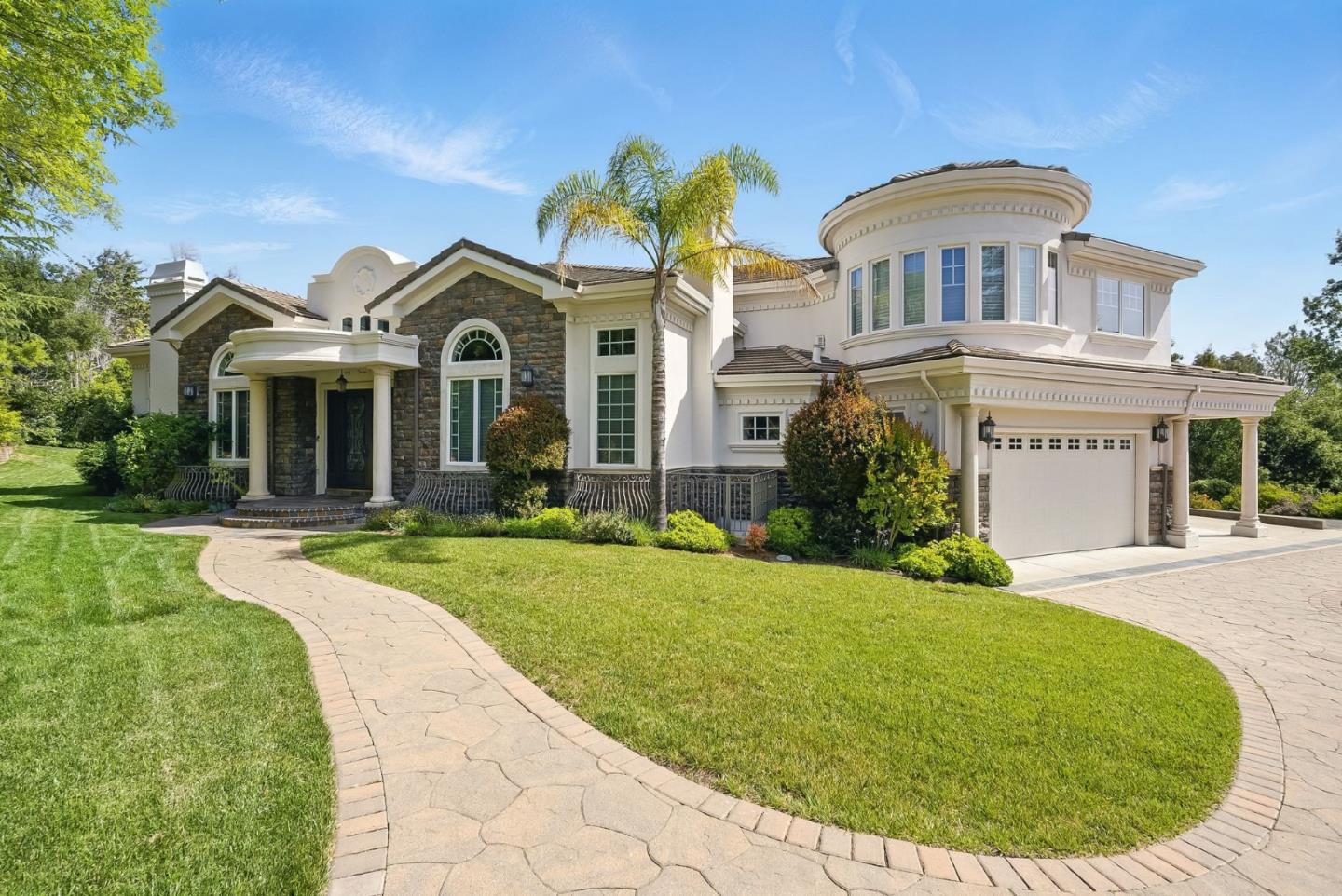 12690 Dianne Drive