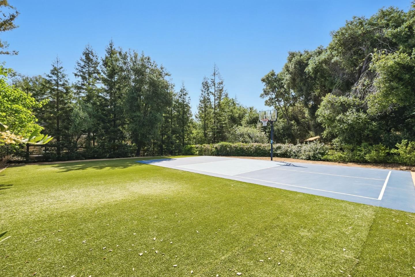 12690 Dianne Drive
