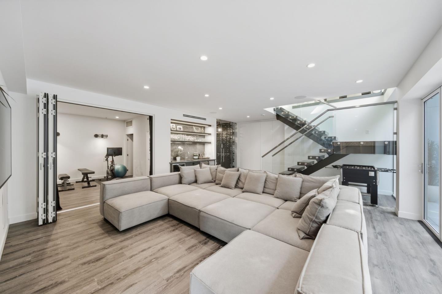 26960 Orchard Hill LN