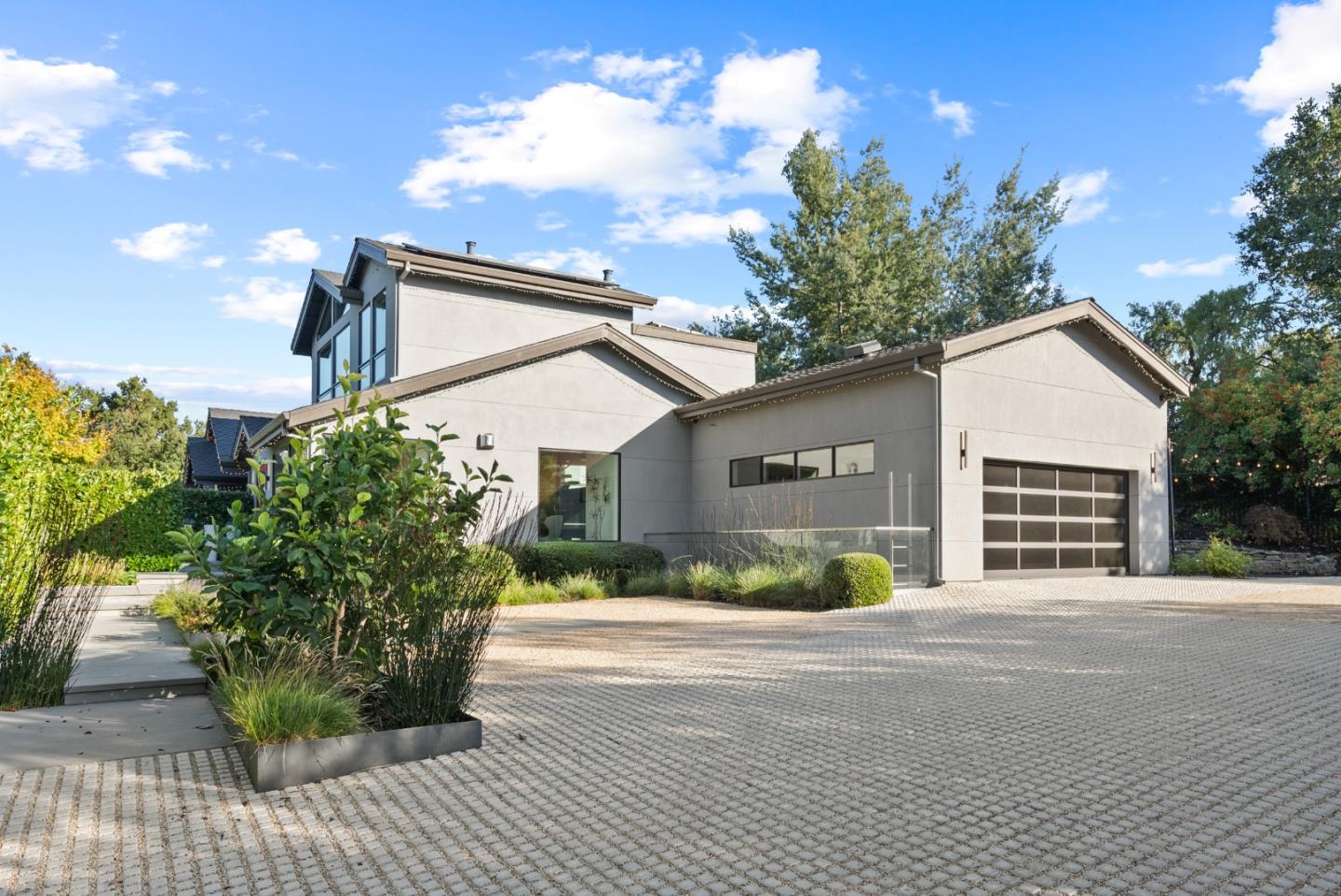 26960 Orchard Hill LN