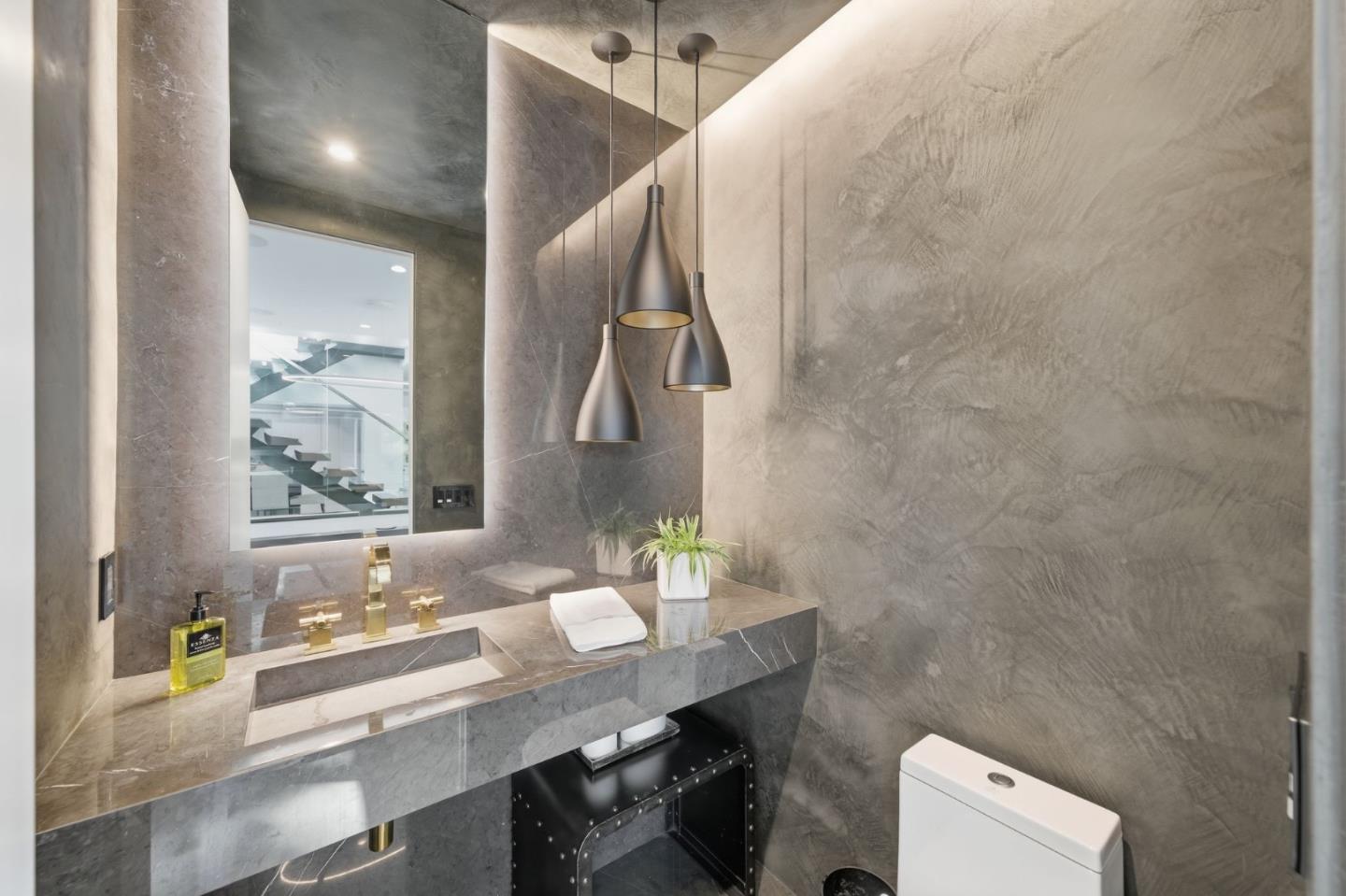 26960 Orchard Hill LN