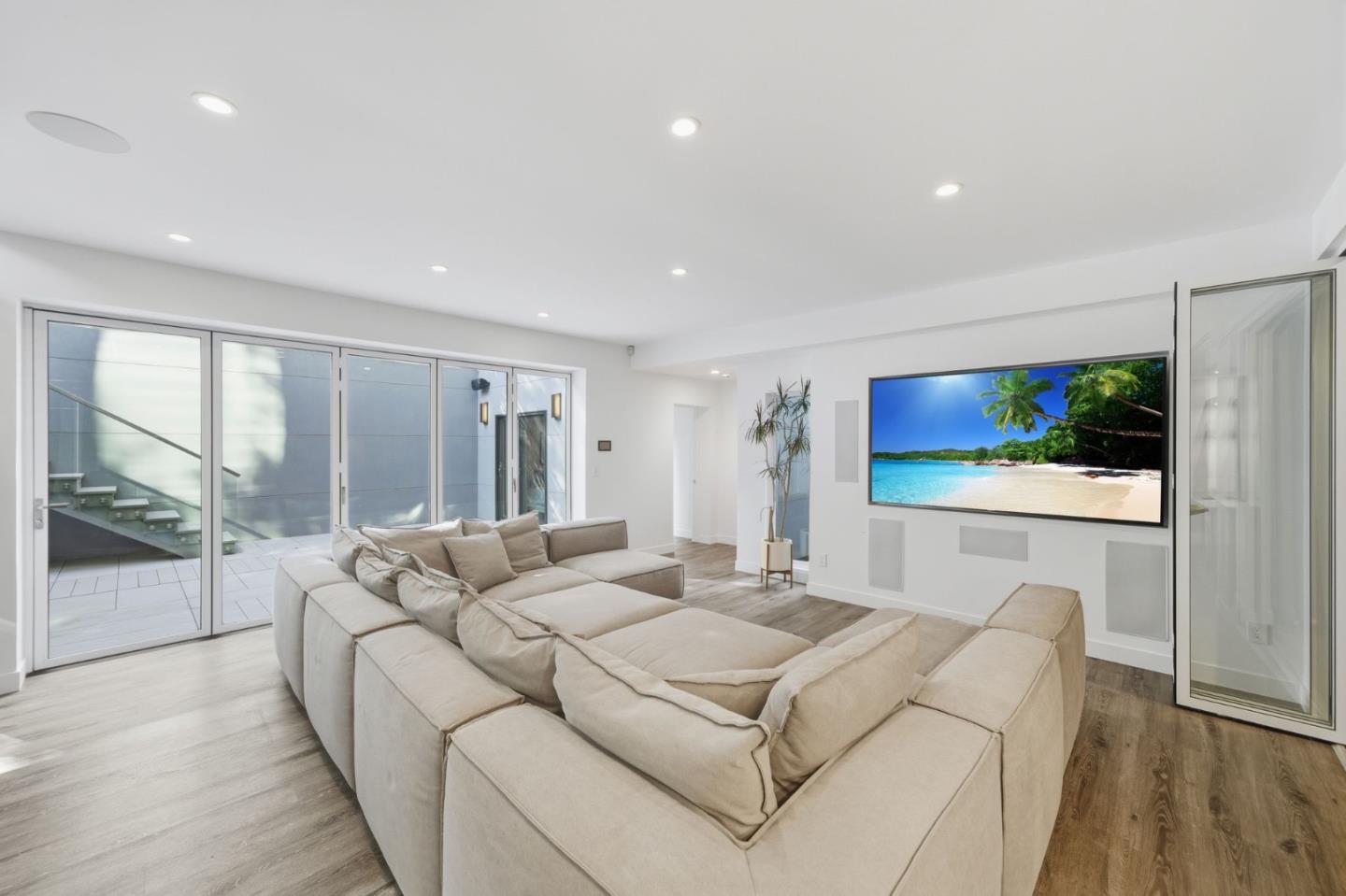 26960 Orchard Hill LN