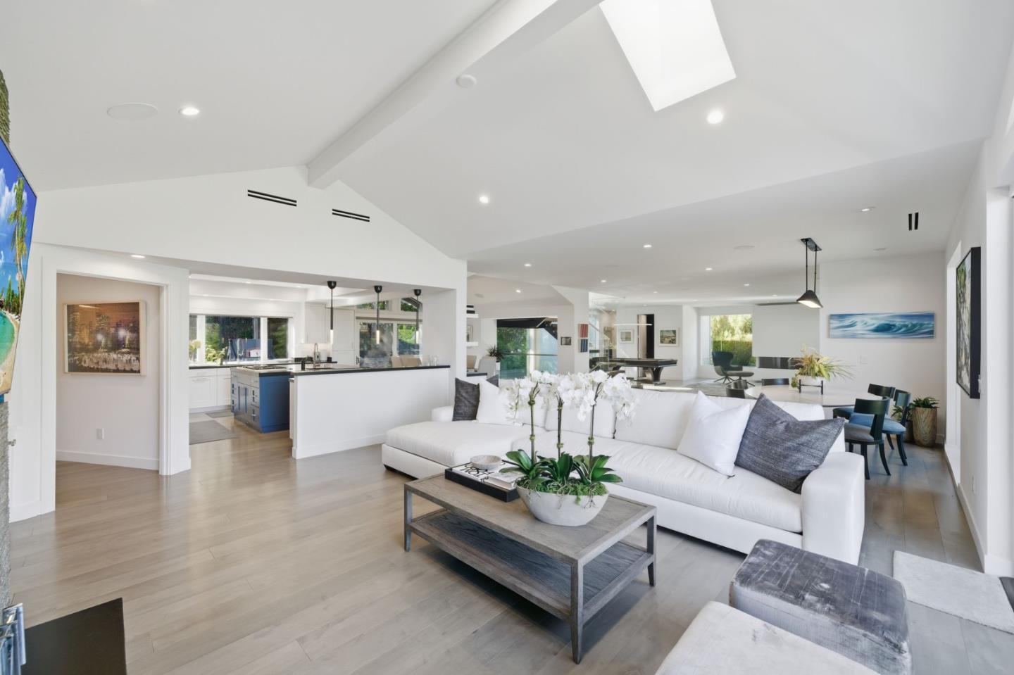 26960 Orchard Hill LN