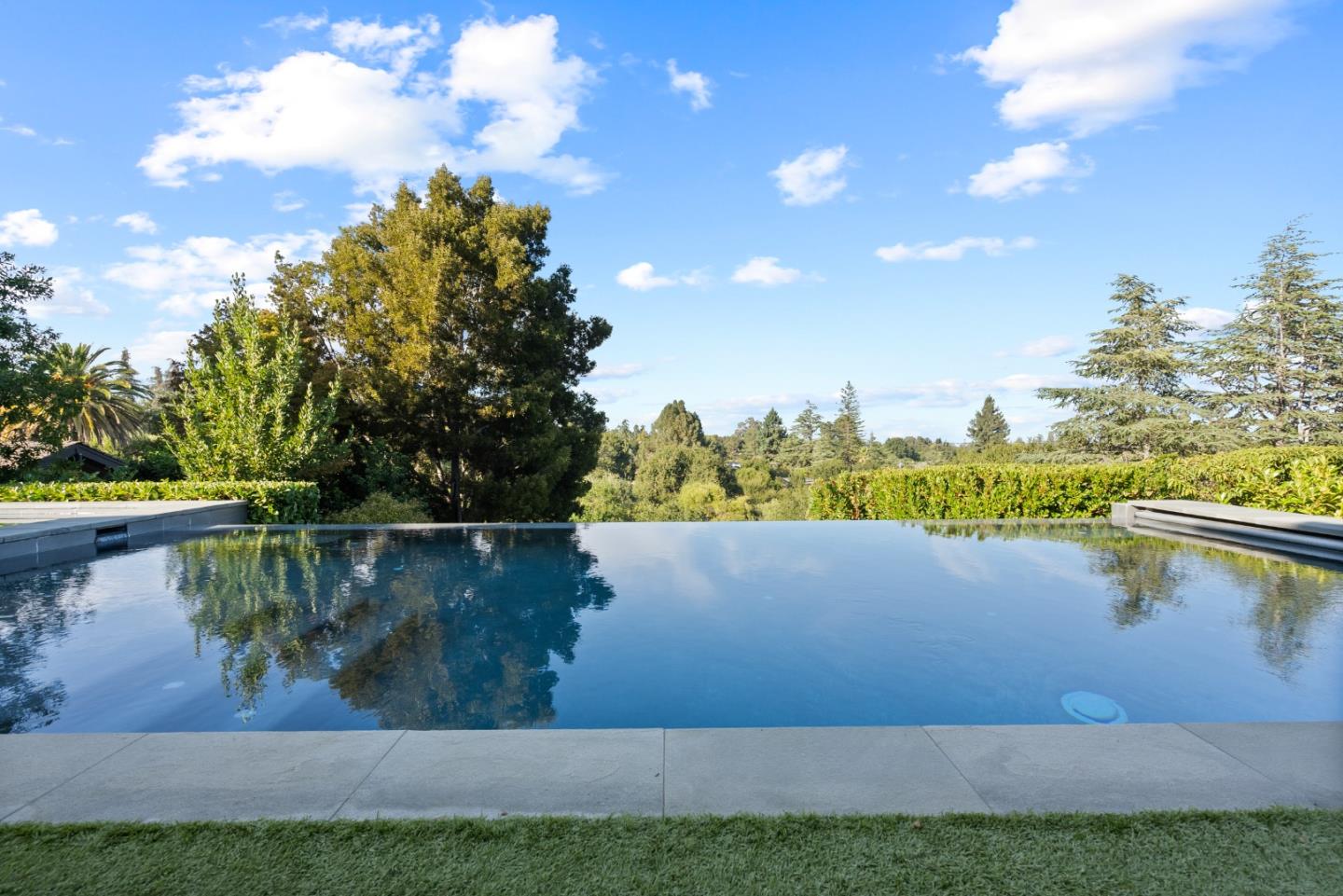 26960 Orchard Hill LN