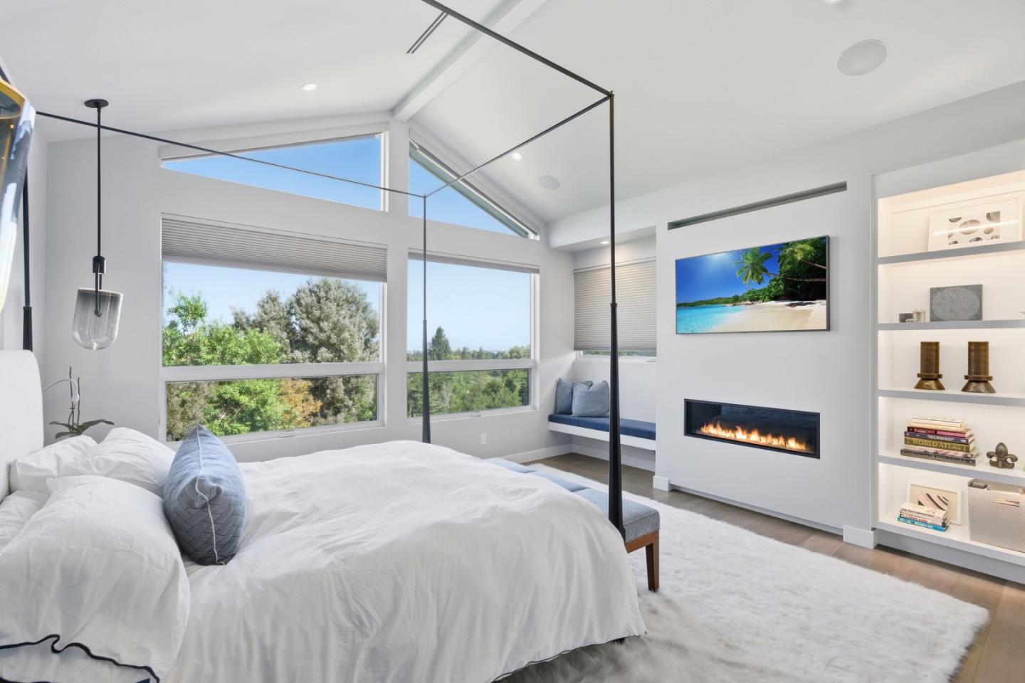 26960 Orchard Hill LN