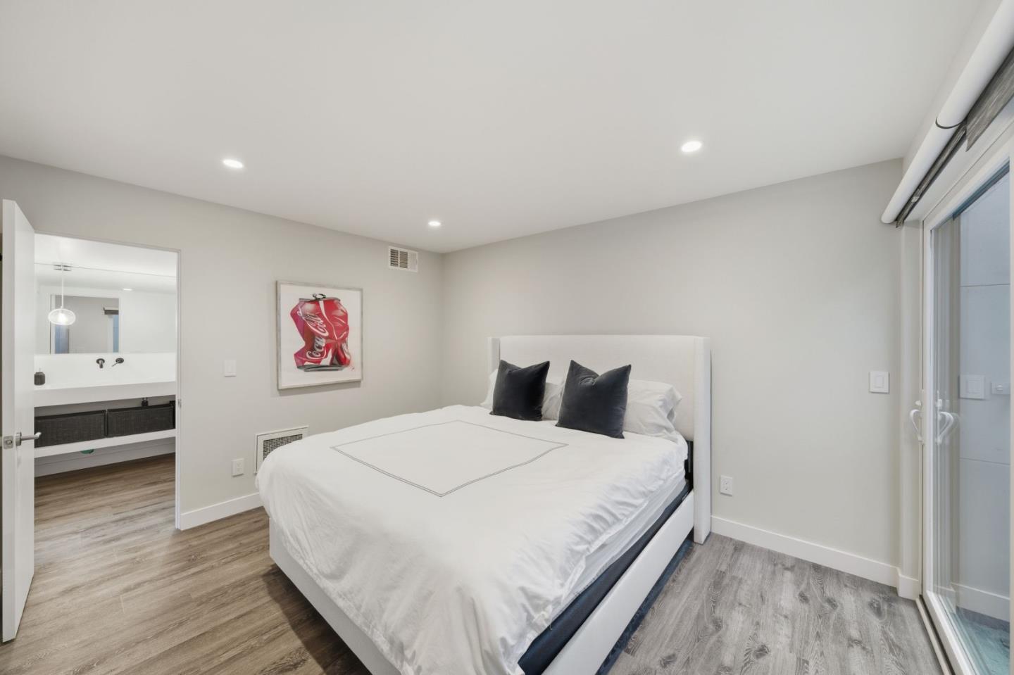 26960 Orchard Hill LN