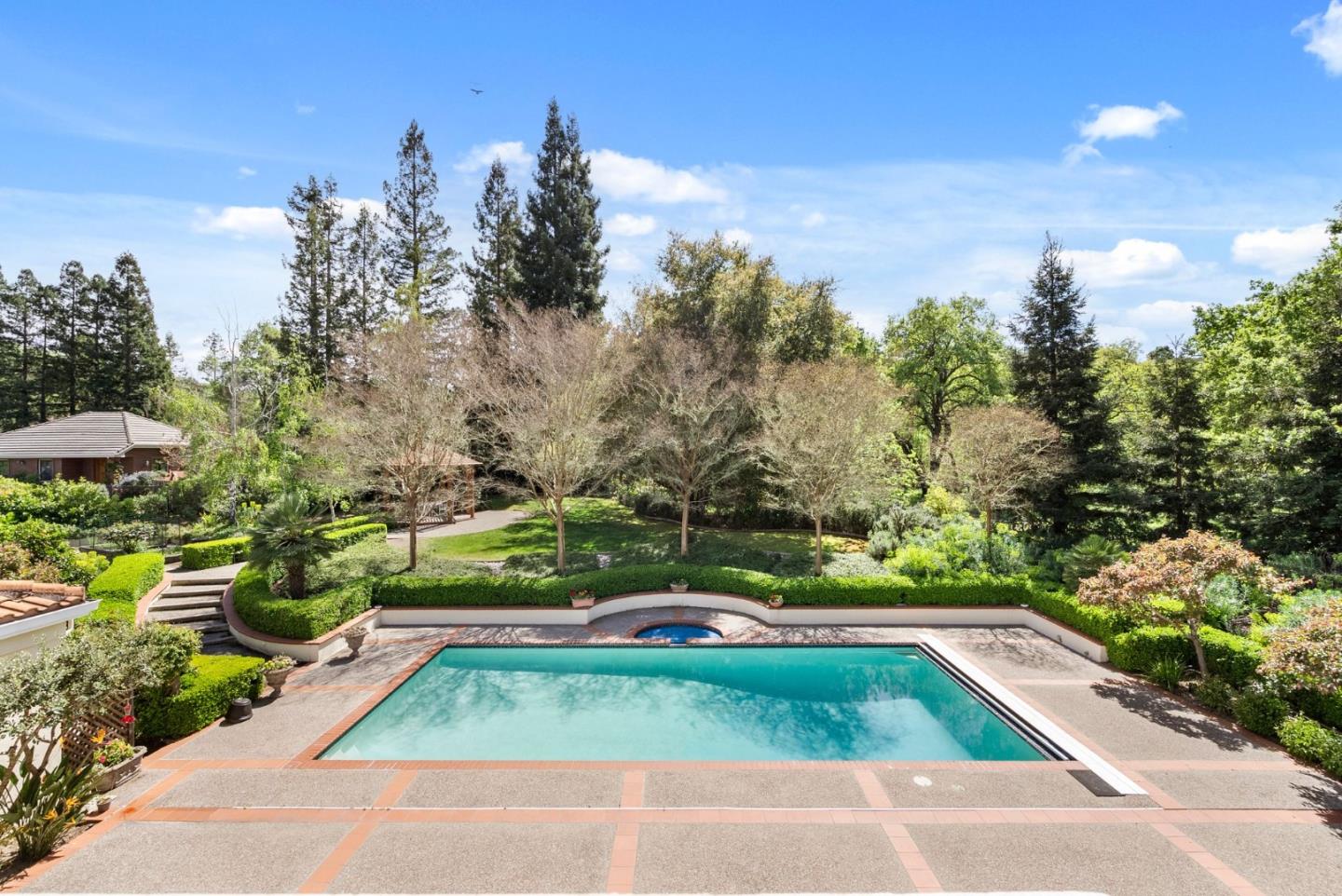 14210 Berry Hill Court