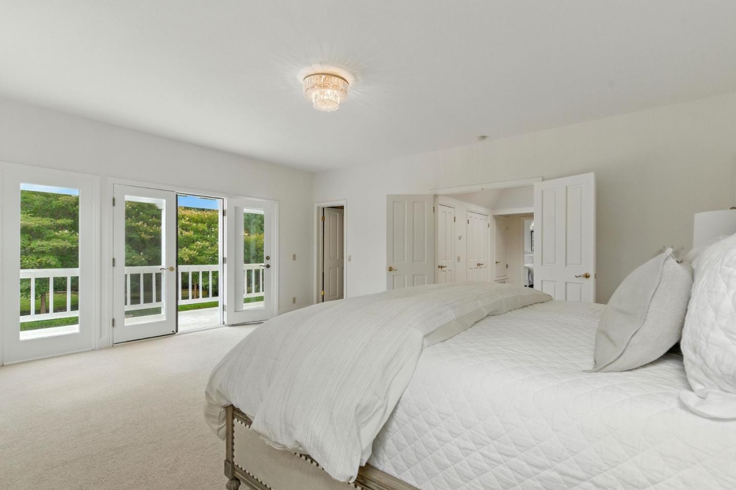 14210 Berry Hill Court