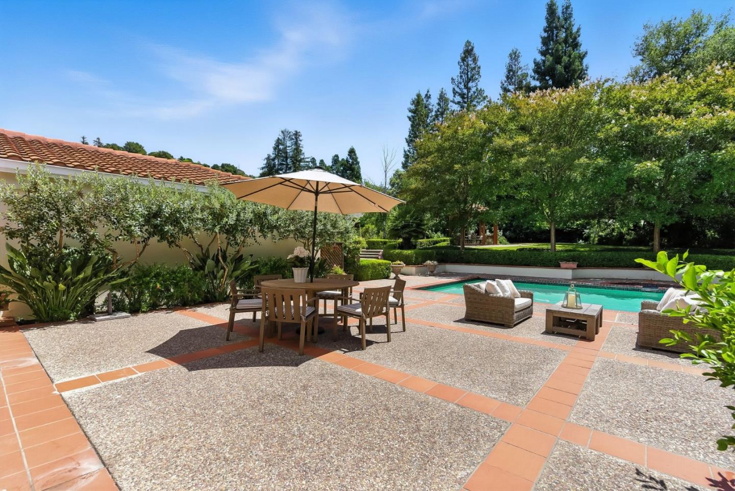 14210 Berry Hill Court