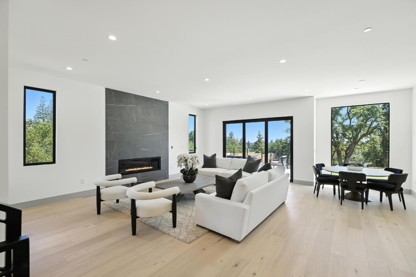 1127 Hillslope Place