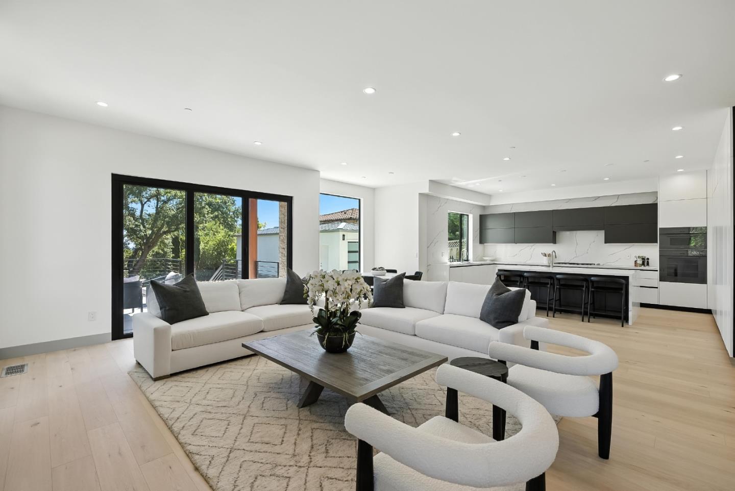 1127 Hillslope Place