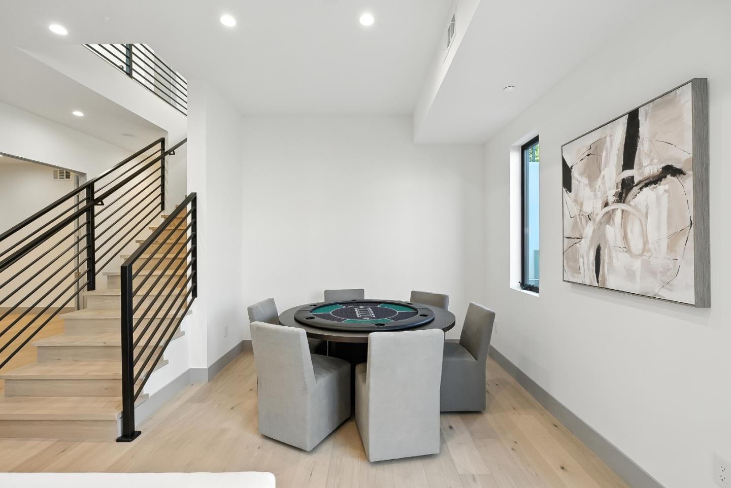 1127 Hillslope Place