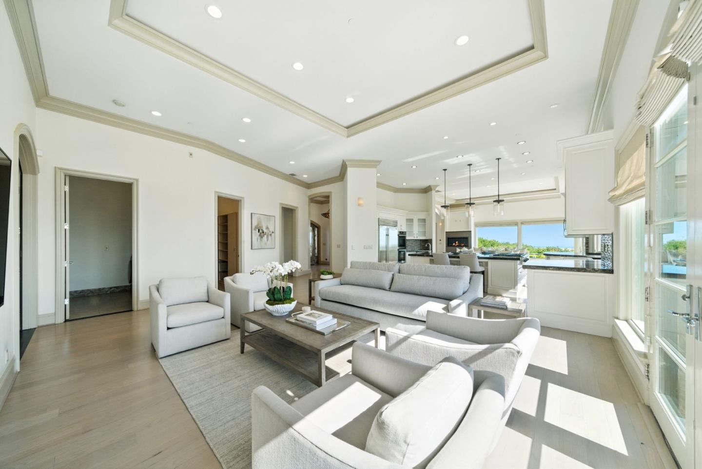 12252 Menalto Drive
