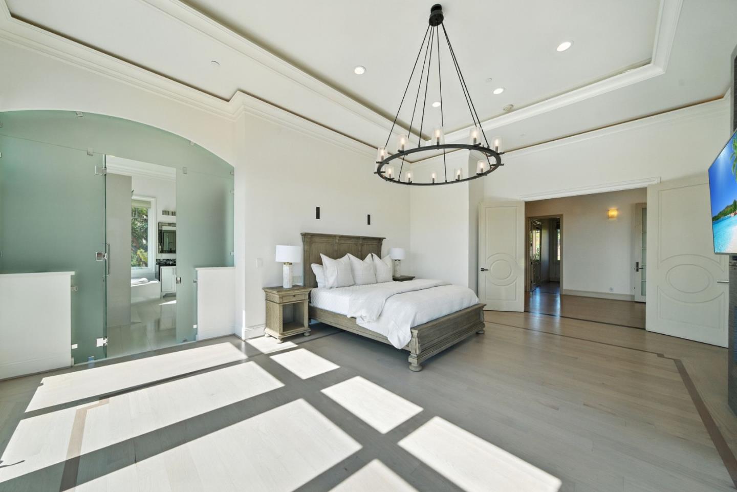 12252 Menalto Drive