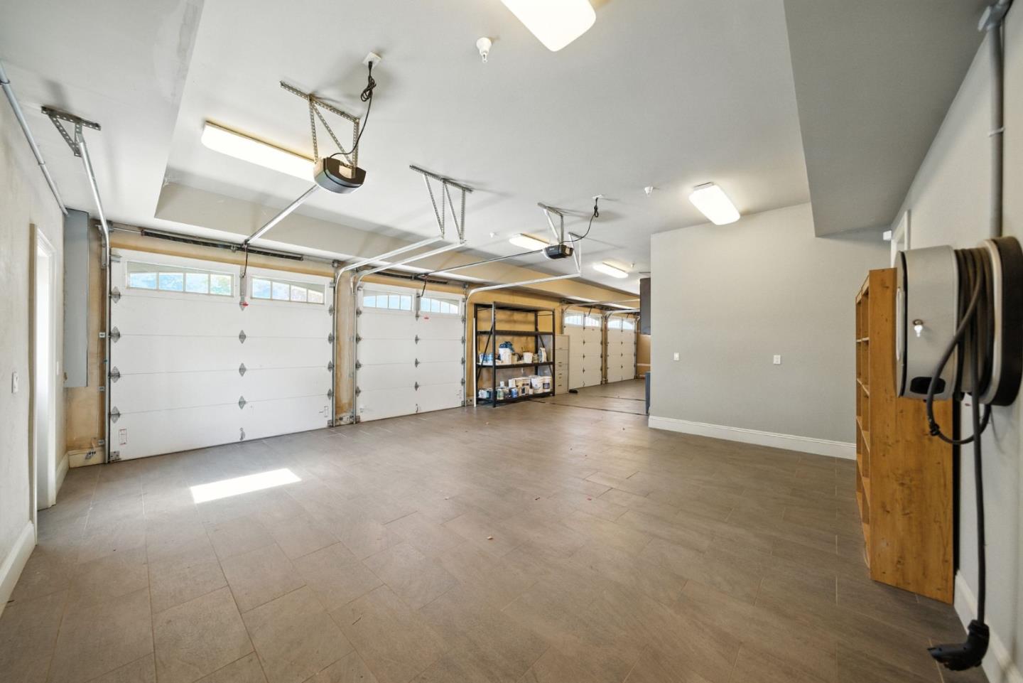 12252 Menalto Drive