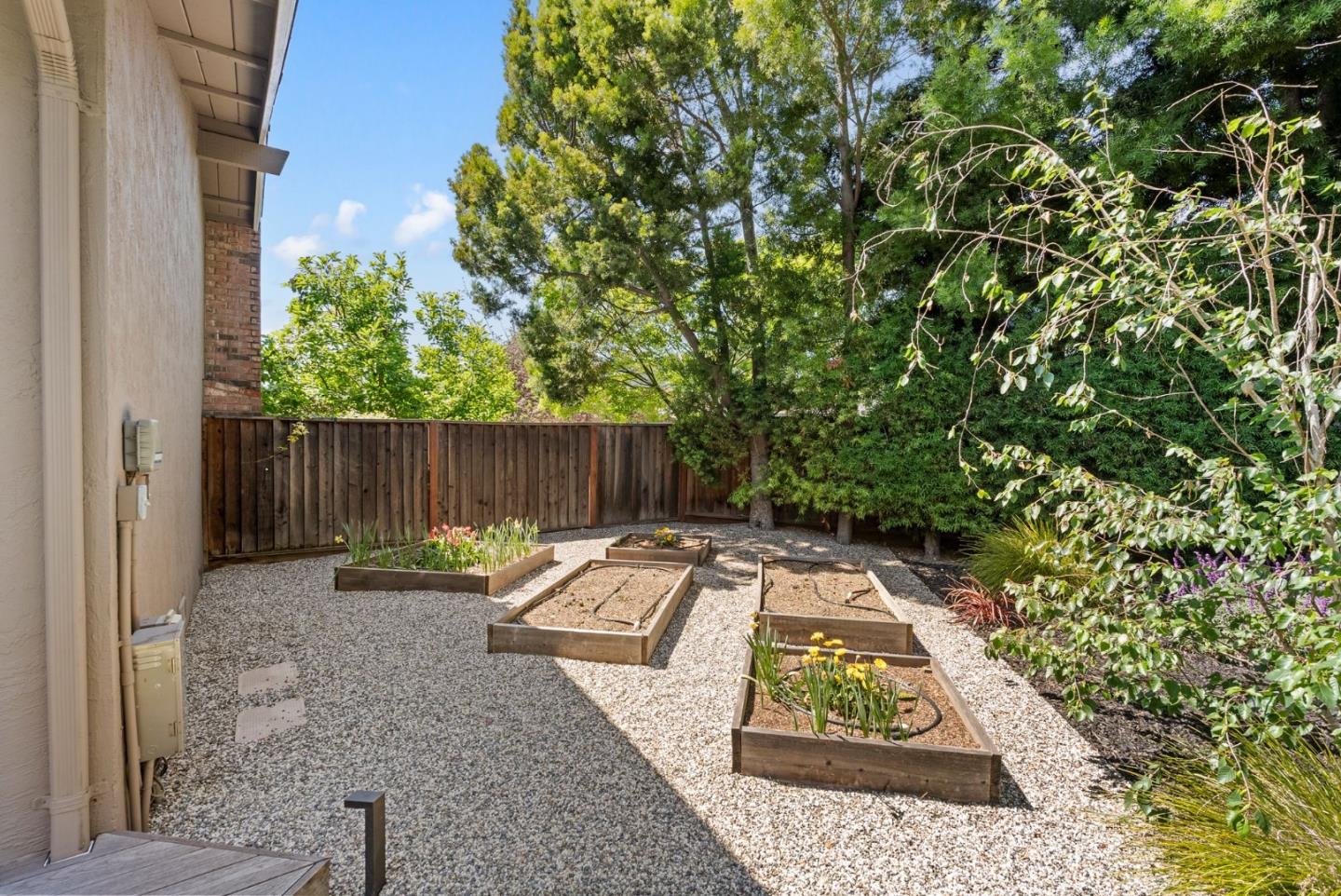2773 Glorietta Circle