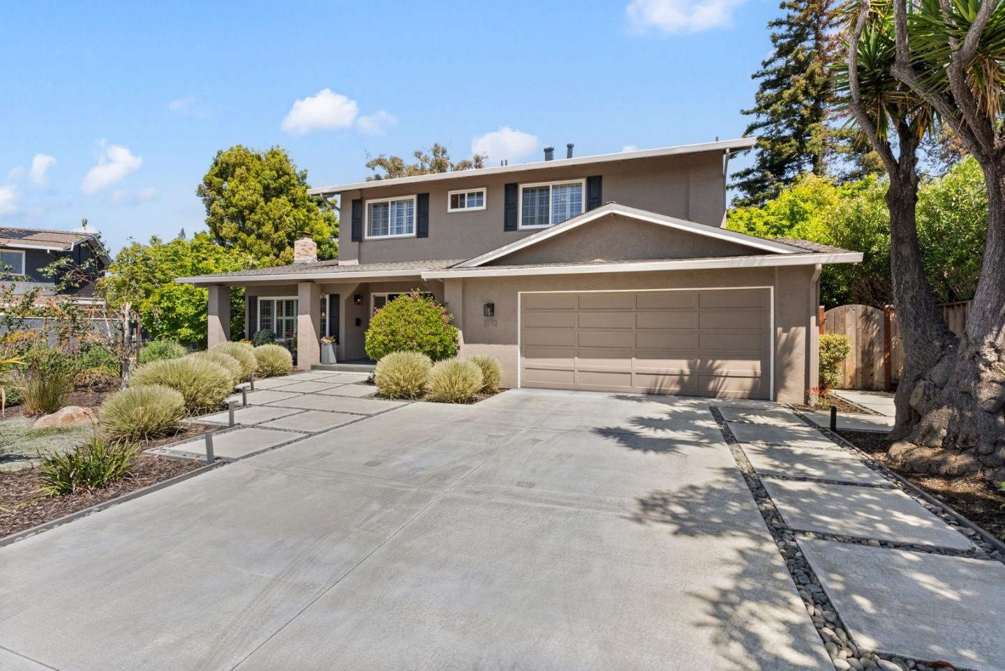 2773 Glorietta Circle