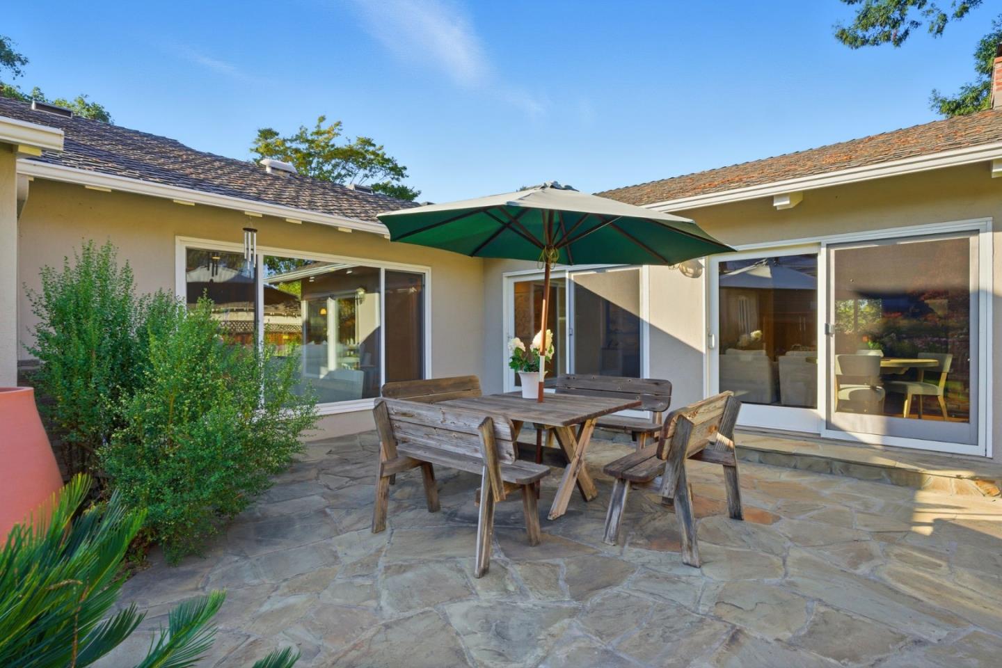185 Beverly Lane