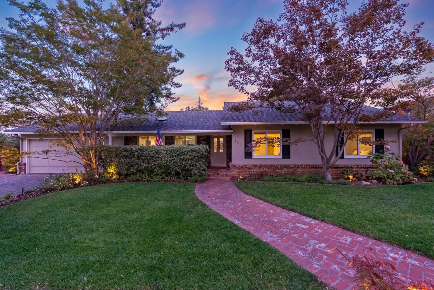 185 Beverly Lane
