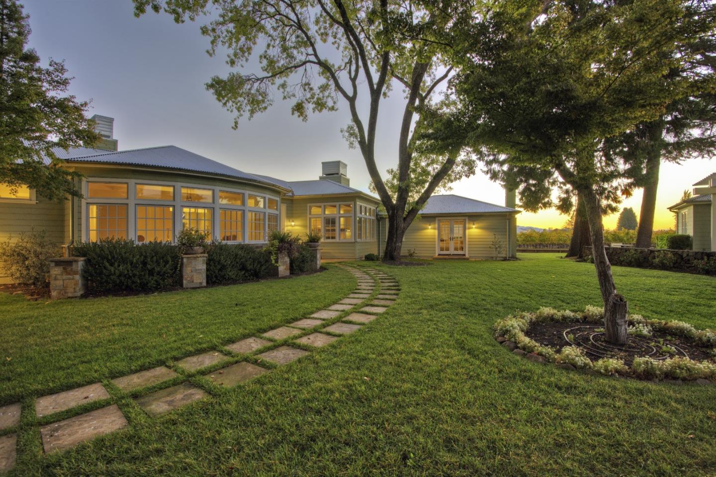 555 Zinfandel Lane