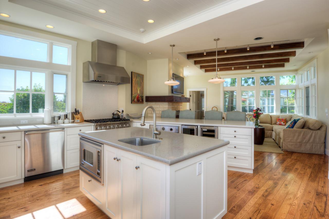 555 Zinfandel Lane