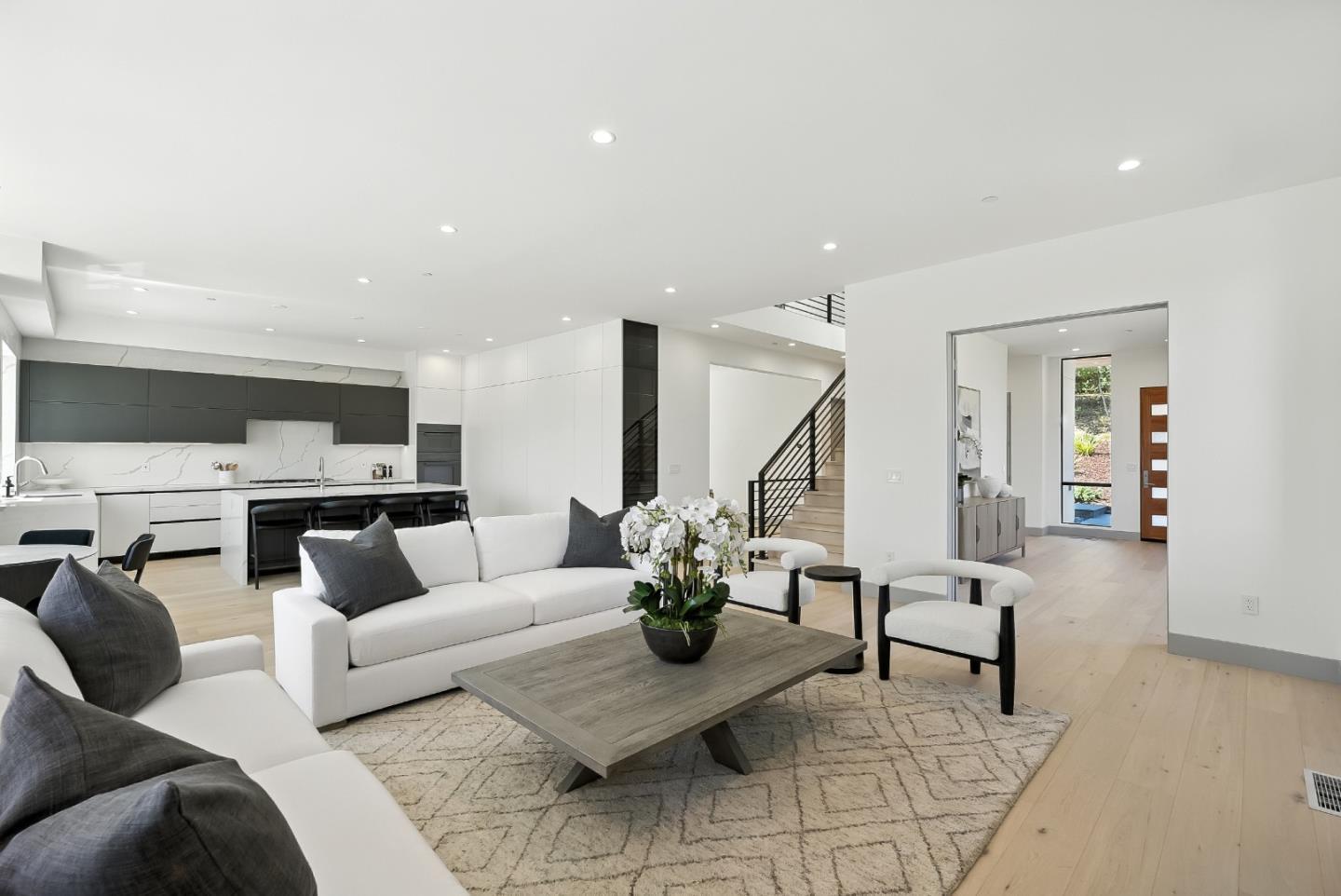 1127 Hillslope Place