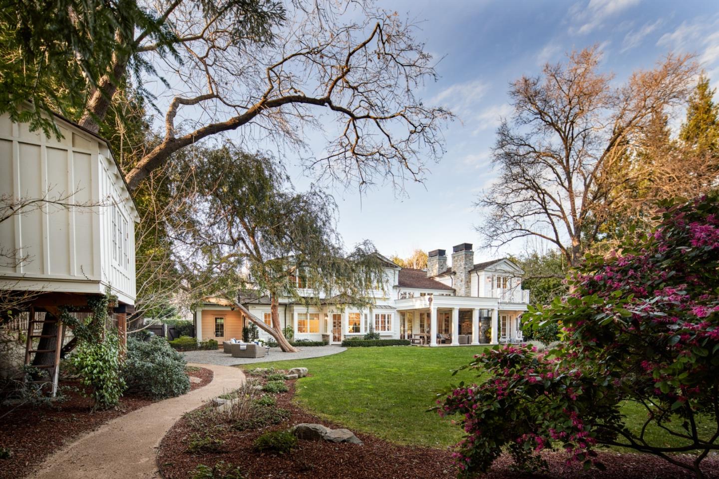 420 Magdalena Avenue