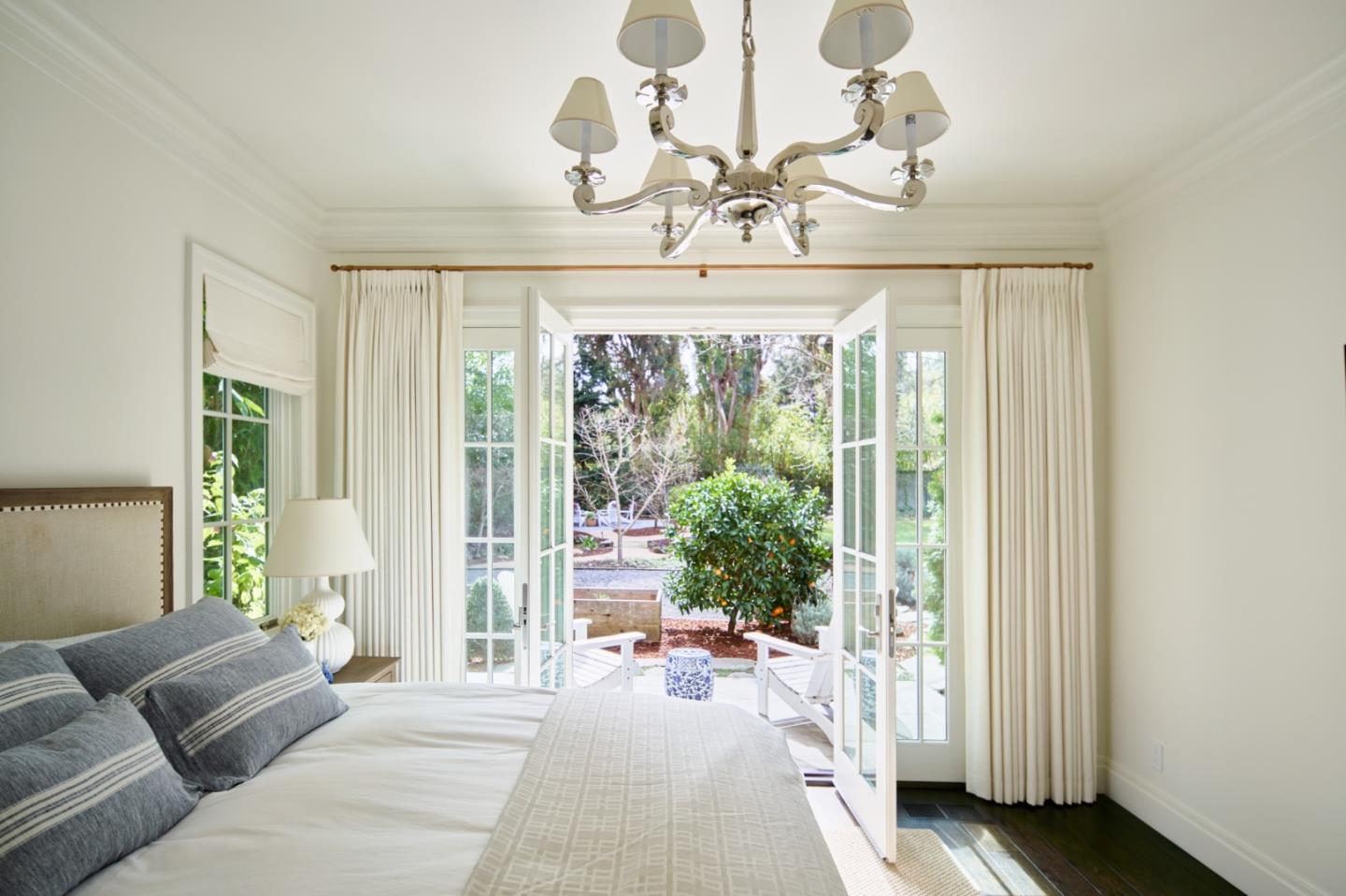 420 Magdalena Avenue