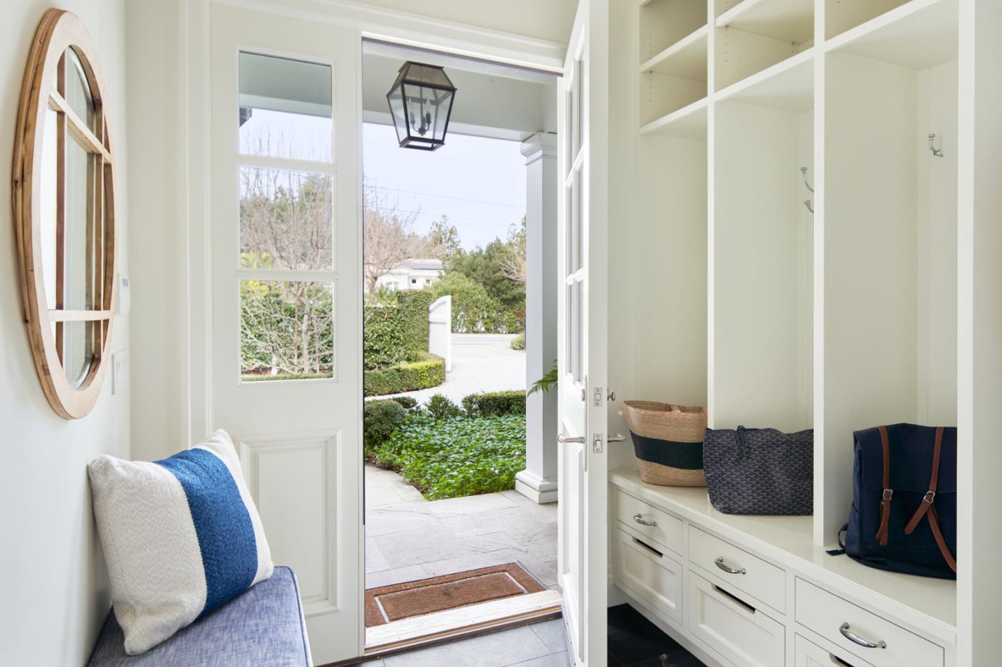 420 Magdalena Avenue