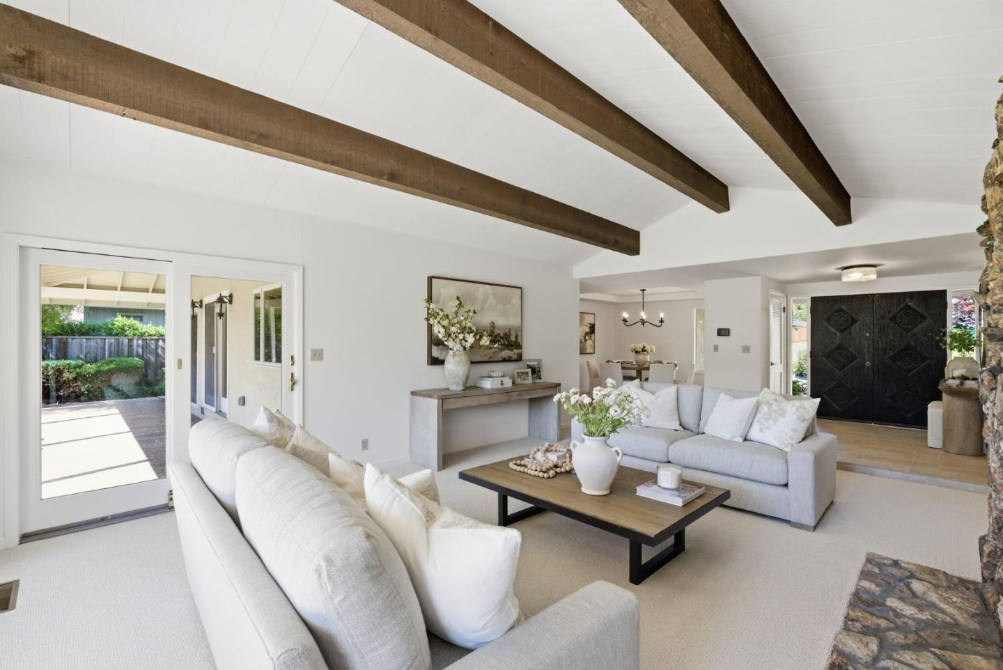 6915 Castlerock Drive