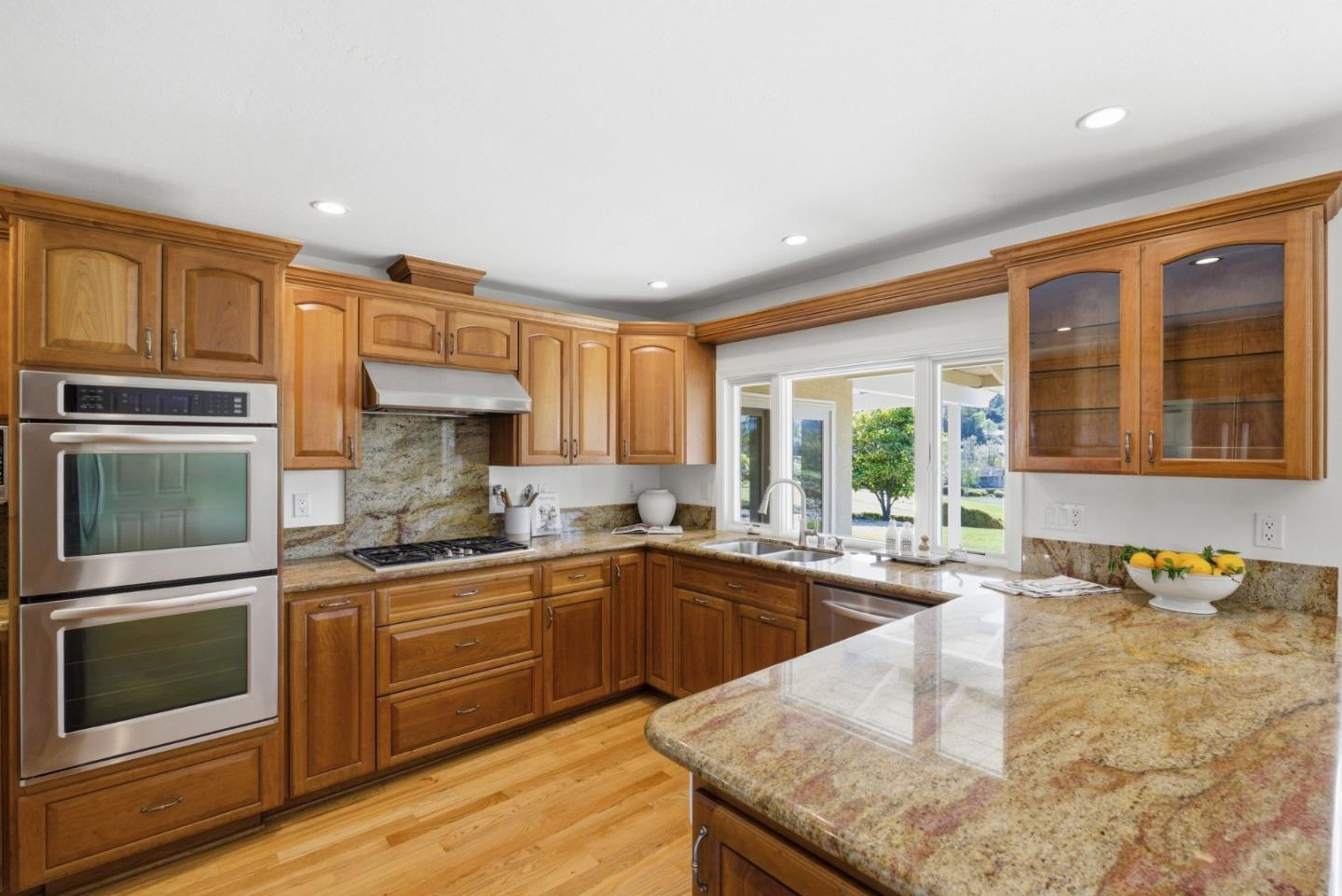 6915 Castlerock Drive