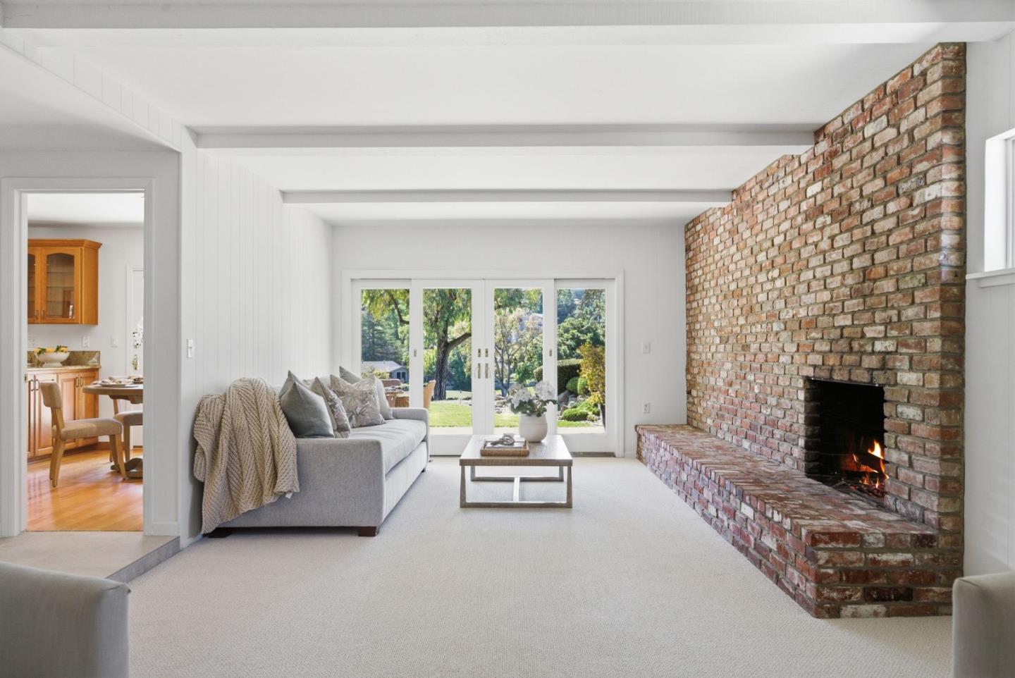 6915 Castlerock Drive