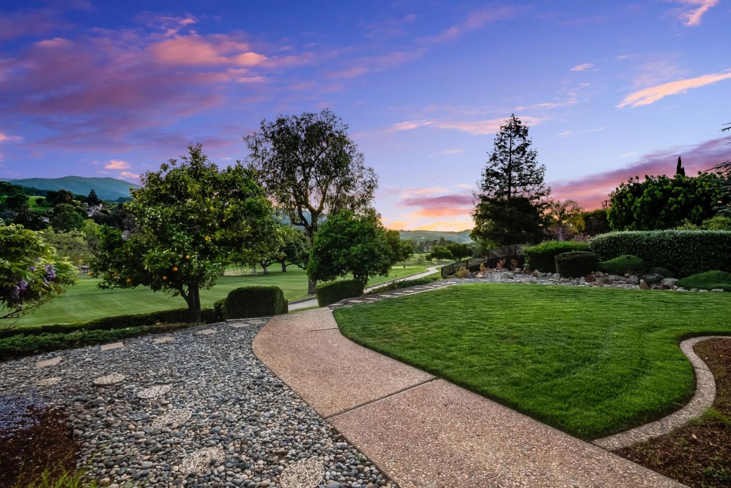 6915 Castlerock Drive