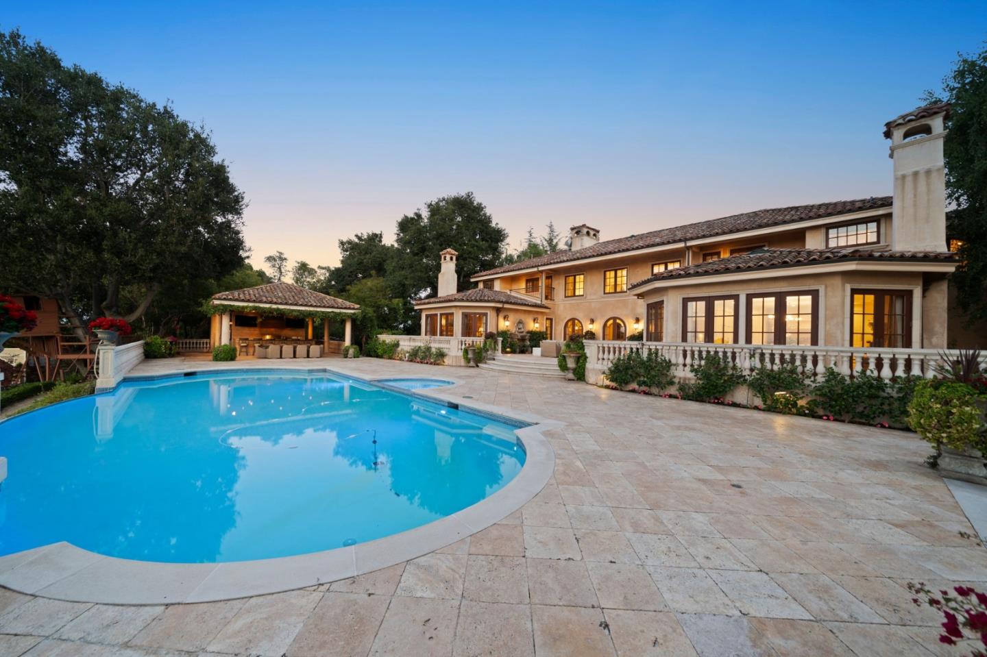 10285 Magdalena RD