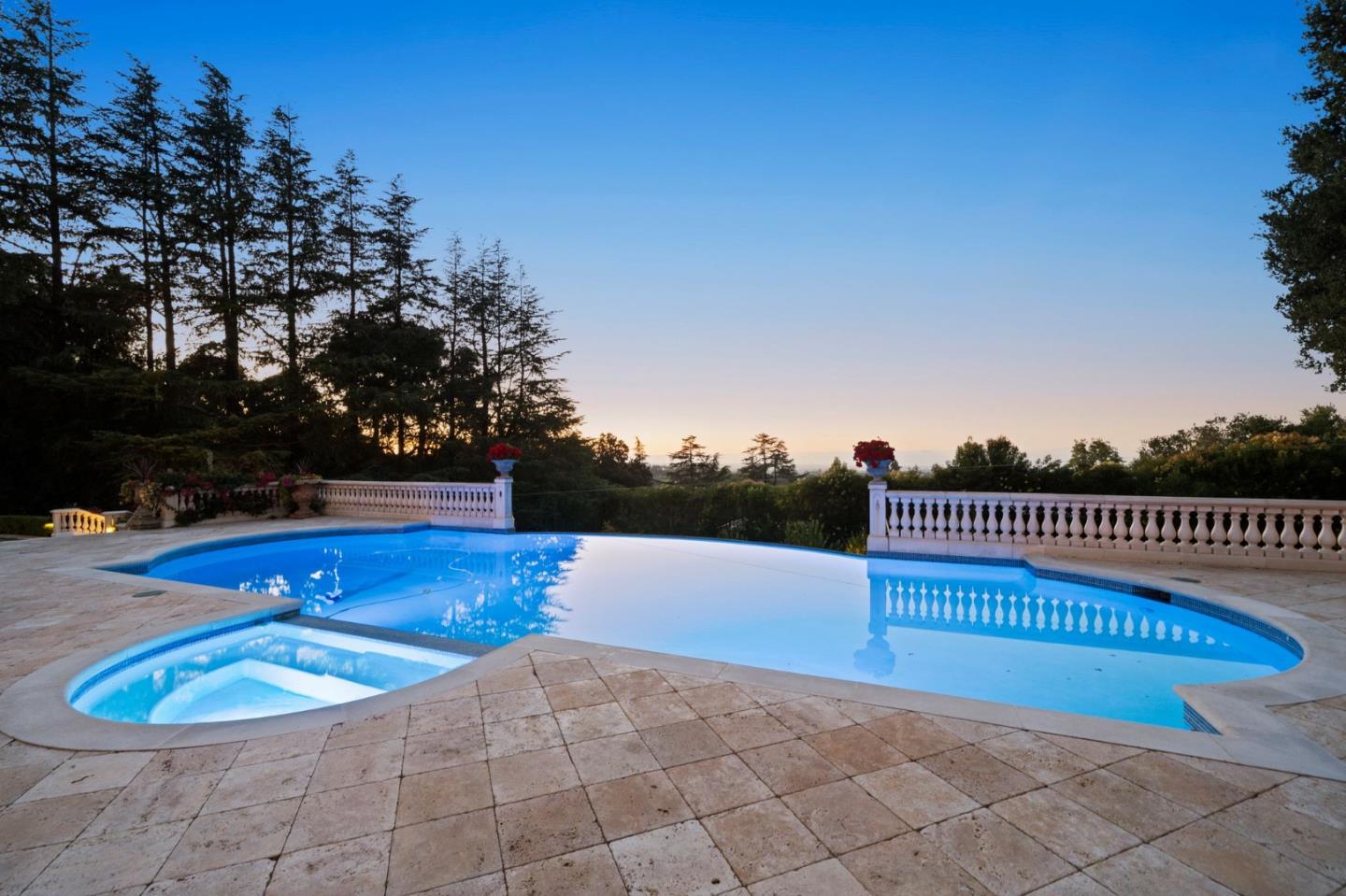 10285 Magdalena RD