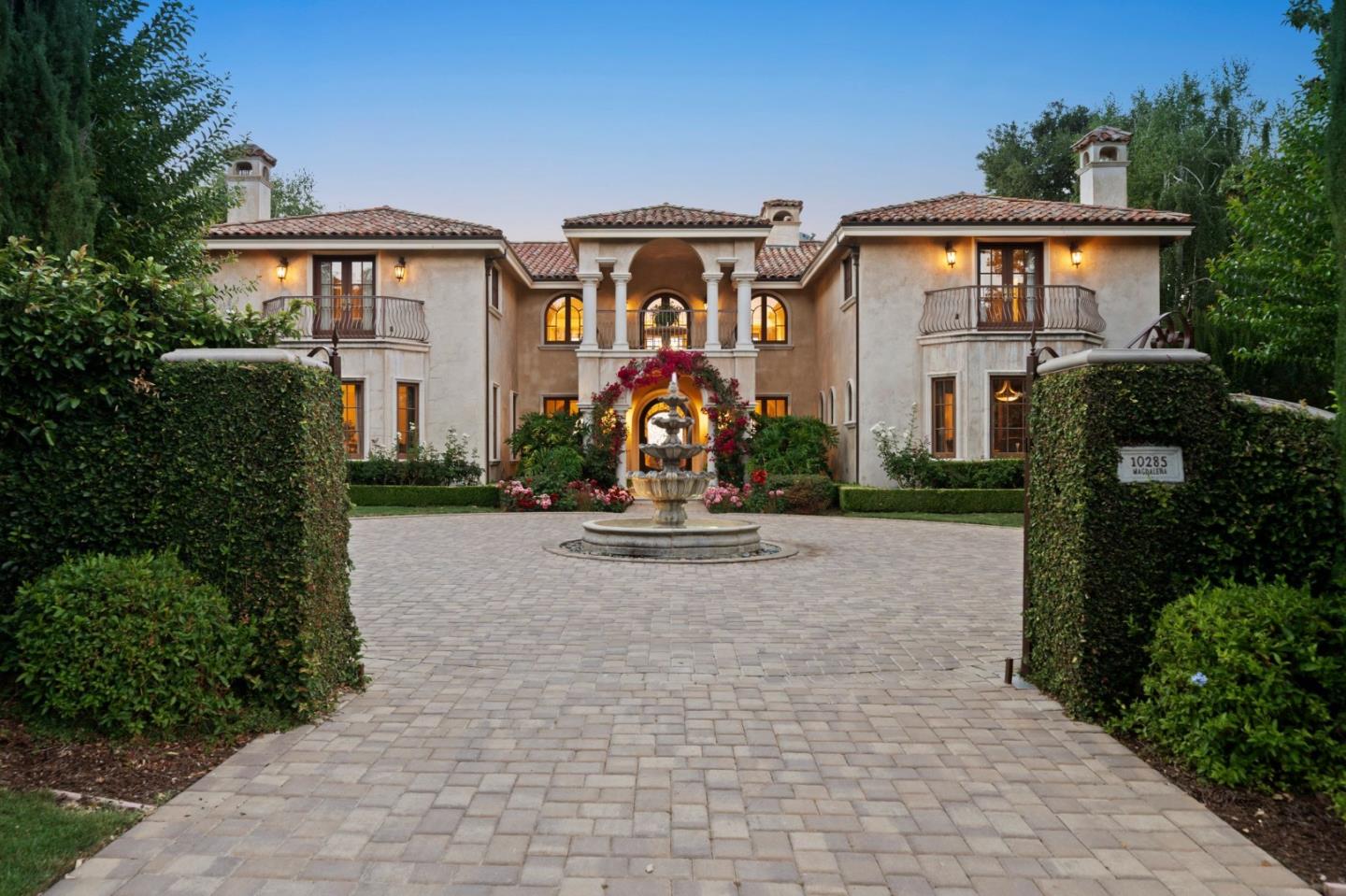 10285 Magdalena RD