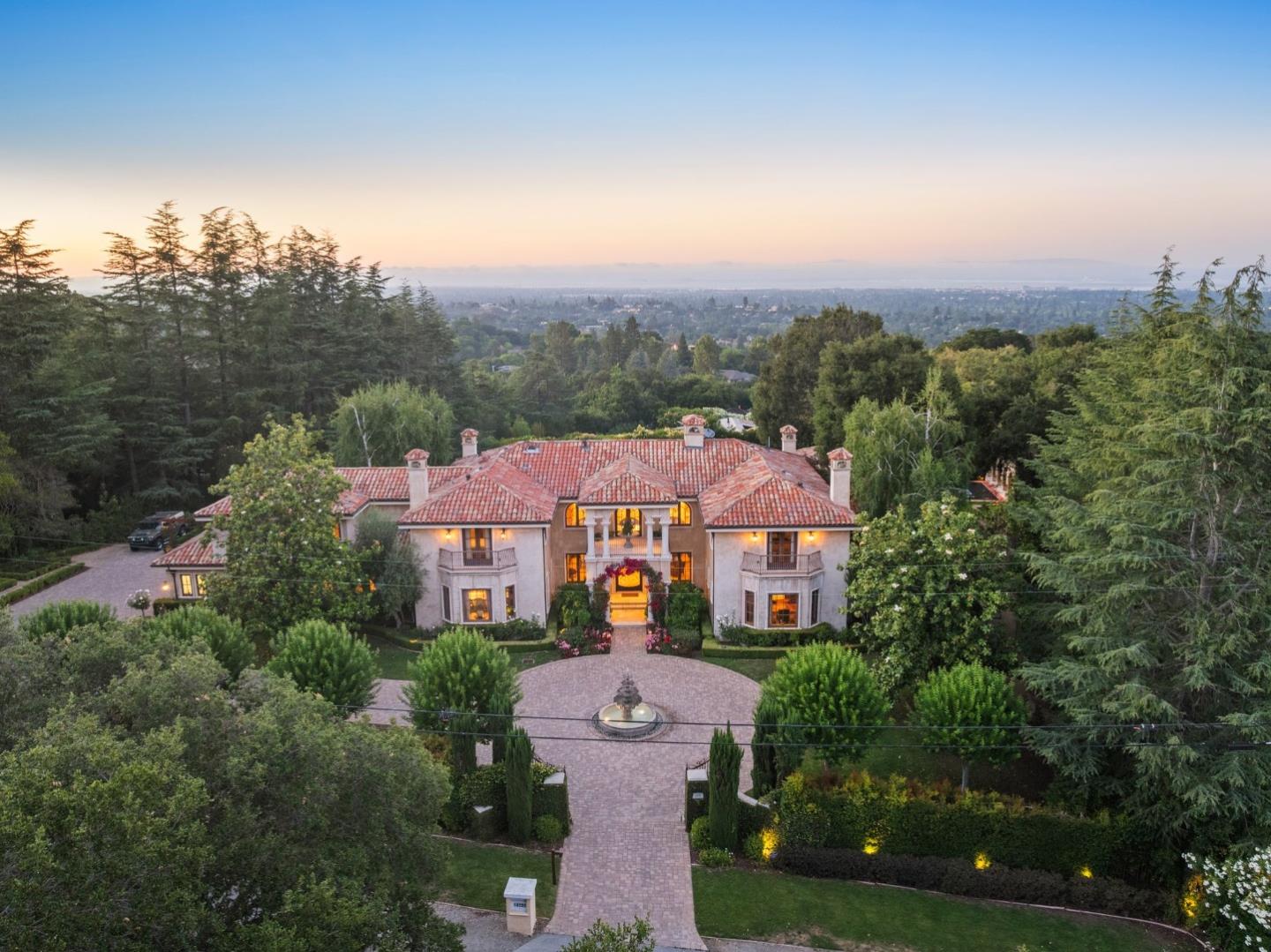 10285 Magdalena RD