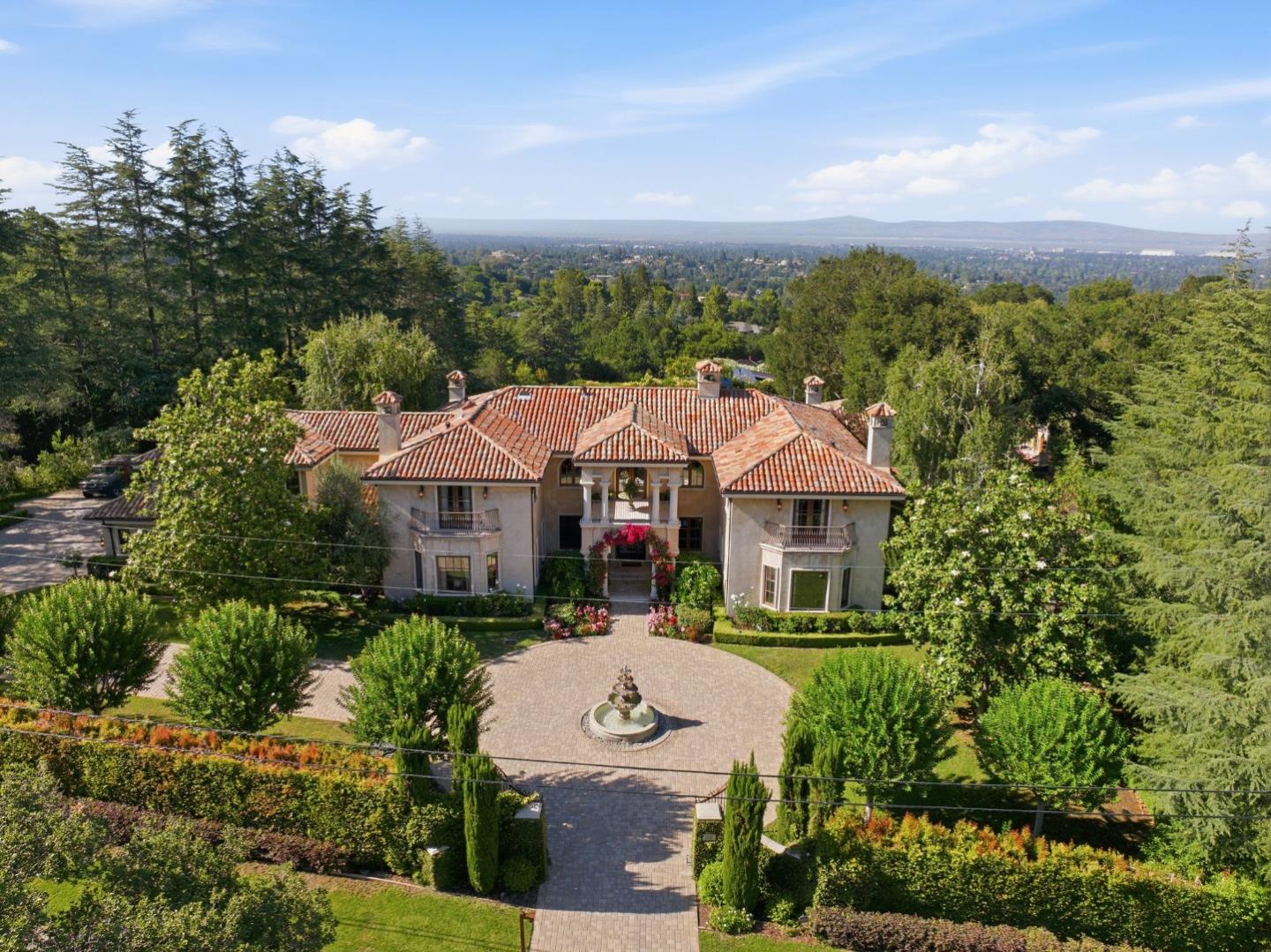 10285 Magdalena RD
