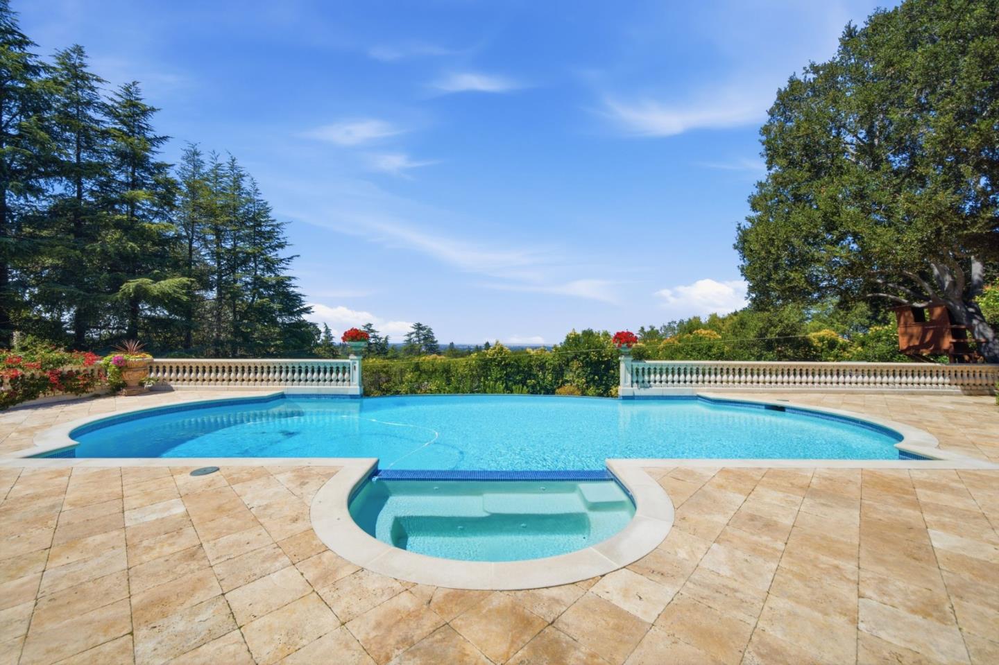 10285 Magdalena RD