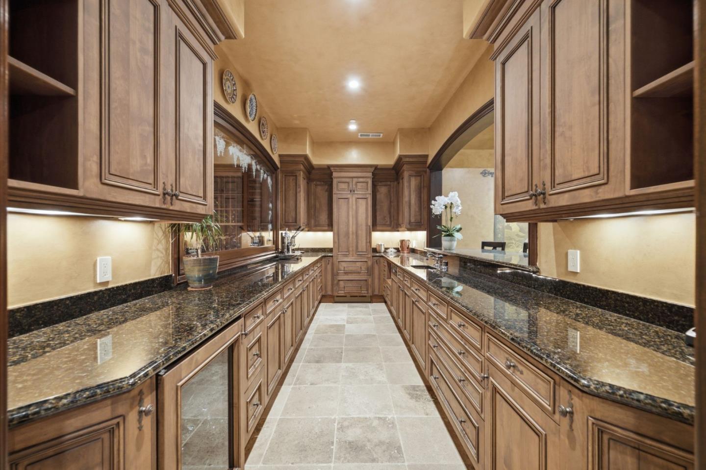 10285 Magdalena RD