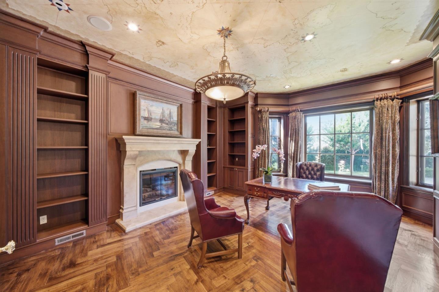 10285 Magdalena RD
