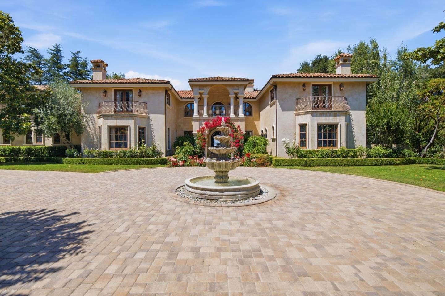 10285 Magdalena RD