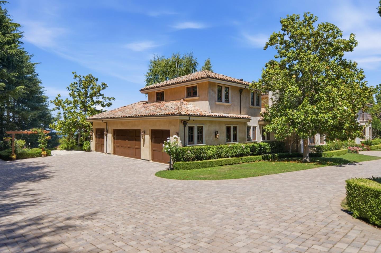 10285 Magdalena RD