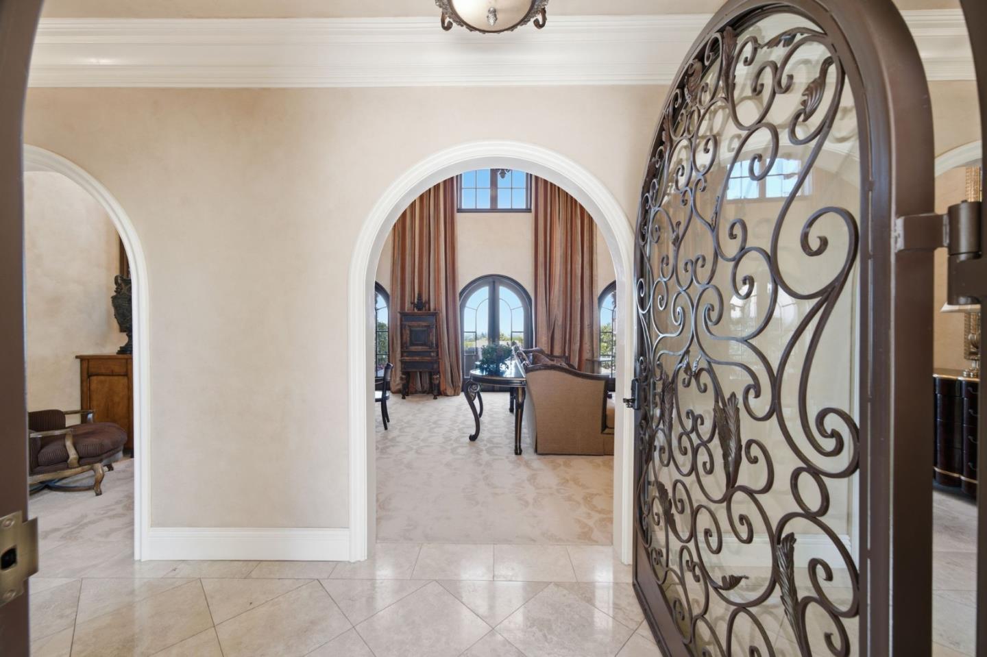 10285 Magdalena RD